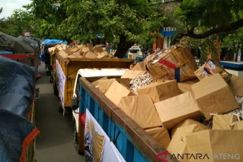 9,8 juta rokok ilegal di Kudus dimusnahkan (VIDEO)