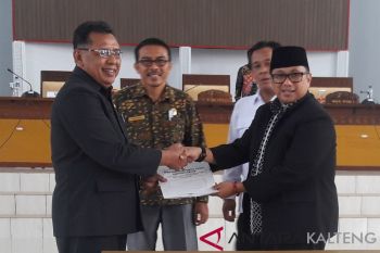 Raperda APBD 2019 Seruyan akhirnya disahkan