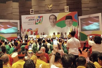 Jokowi calls on his campaign teams to go door to door