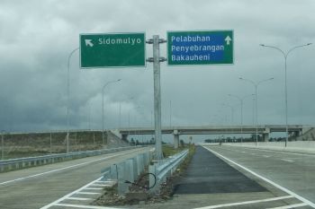 Merasakan Sensasi Melintas Tol Baru  Bakauheni-Terbanggi Besar