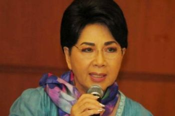 Titik Puspa Tanam Alat Pacu Jantung