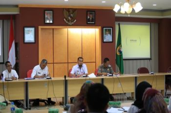 Wabup pimpin rapat koordinasi TKPKD Tanah Laut