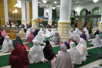 Ratusan jamaah Masjid Nurul Falah Agam gelar muhasabahsambut pergantian tahun