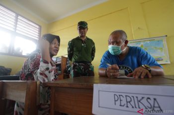 Kodim Batam gelar pengobatan gratis di Galang