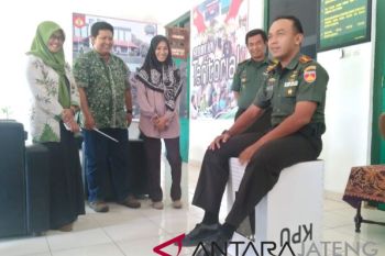 KPU kabupaten dan kota diminta segera rakit kotak suara