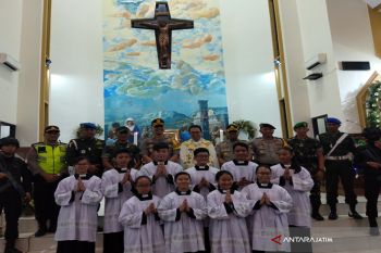 Pastor Gereja Maria Pamekasan Ajak Umat Jaga Keharmonisan