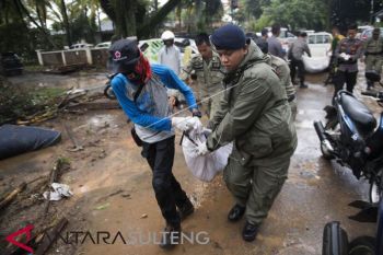 Waspada! Gelombang di kawasan Tanjung Lesung kembali naik