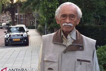 Artikel - In Memoriam - Sastrawan eksil Kuslan Budiman