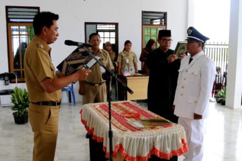Bupati Nadalsyah lantik Pj Kades Tawan Jaya