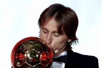 Luka Modric menangi penghargaan Ballon d'Or 2018
