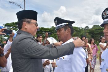 Bupati Poso intruksikan kepala desa pantau penerimaan PBB