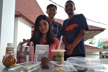 Mahasiswa Unisri didorong mampu buka lapangan kerja