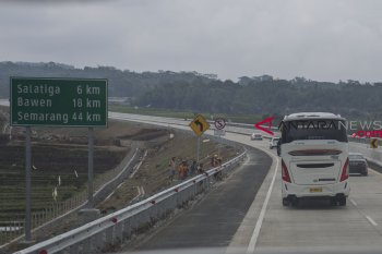 Trans java toll road expected to cut logistic cost