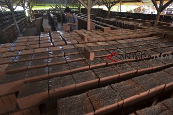 Produksi terkendala cuaca