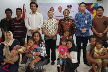 Operasi bibir sumbing gratis Pemuda Katolik diikuti puluhan anak