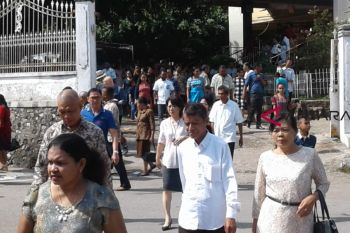 Ribuan umat Katolik rayakaan Natal