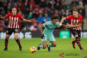 Aubameyang dua gol, Arsenal bekuk Tottenham 4-2