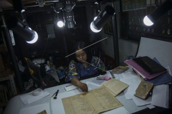 Digitalisasi koleksi museum Radyapustaka