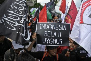 Ruang gerak etnis Uighur semakin terjepit