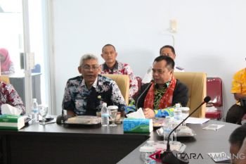 Wabup Waykanan Studi Banding Pengembangan Wilayah Agrowisata ke Jambi