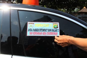 Dishub Mataram atasi parkir kawasan Cakranegara
