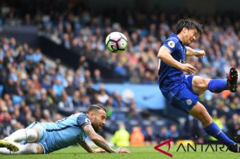 Manchester City terjungkal di markas Leicester City
