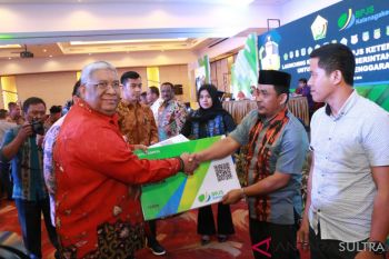 Gubernur minta daerah anggarkan untuk BPJS Ketenagakerjaan