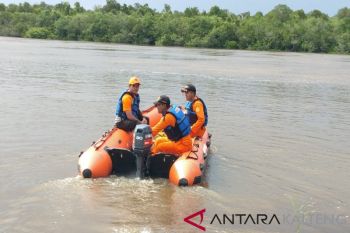 Nahas! Suami-Istri meninggal dalam kecelakaan perahu motor