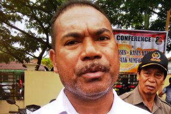 Jemaat GKI Biak Numfor siap melaksanakan ibadah malam kudus