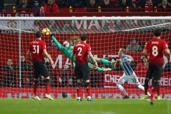 Solskjaer: Penyelamatan De Gea adalah kunci kemenangan MU