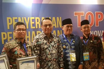 DPMPTSP Sultra raih penghargaan "Top 99" Layanan publik