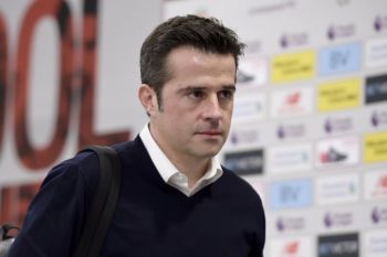 Pelatih Everton sebut Liverpool menang beruntung