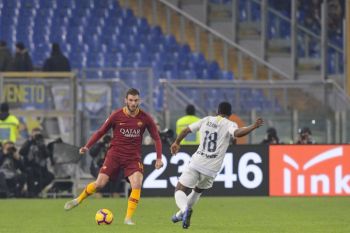 Roma ditahan imbang Inter Milan 2-2