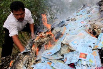 Disdukcapil musnahkan puluhan ribu e-KTP rusak