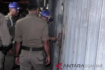 Tempat hiburan tanpa izin di Kota Solok disegel