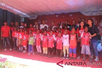Lima BUMN salurkan santunan kepada 17 panti asuhan di Jayapura