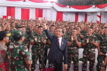 Presiden umumkan kenaikan tunjangan operasional Babinsa