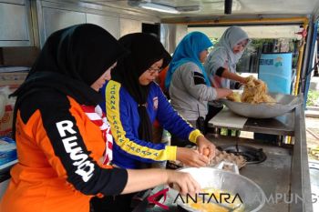 Tagana Kerahkan Personel Siaga di Pengungsian Korban Tsunami