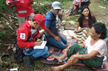 Korban Tsunami Isi Pergantian Tahun Dengan Ronda