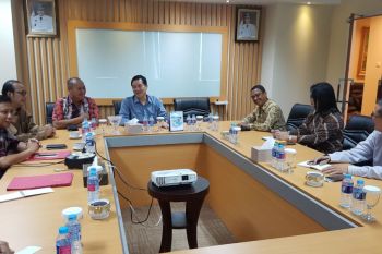 Wagub temui pabrikan bahas kenaikan harga kopra