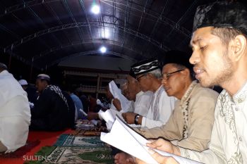 Zikir, tahlil dan taziyah akbar 100 hari untuk korban bencana Palu