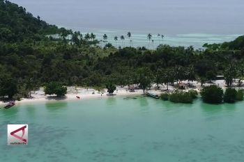 Wisman Serbia terpukau dengan Wisata Bahari Kepri