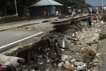 BMKG mengeluarkan peringatan dini terkait gelobang tinggi