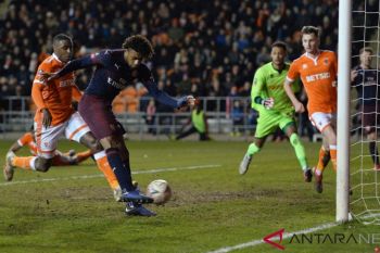 Arsenal hempaskan Blackpool