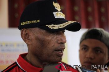 Persipura akan umumkan pelatih pengganti Osvaldo Lessa