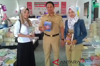 Minimalisir dominasi media sosial, Lamandau gelar pameran sejuta buku