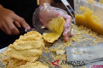 Pisang goreng kudapan terbaik versi TasteAtlas