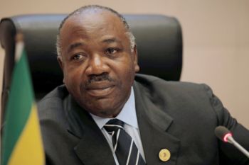 Presiden Gabon memecat Wapres dan Menhut karena terlibat skandal