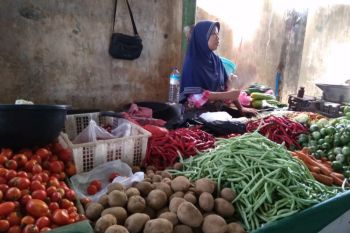 Harga sembilan bahan pokok di Mataram mulai stabil