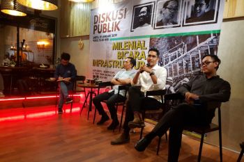 Keluarga  Asix buka gerai ayam goreng di Bandarlampung